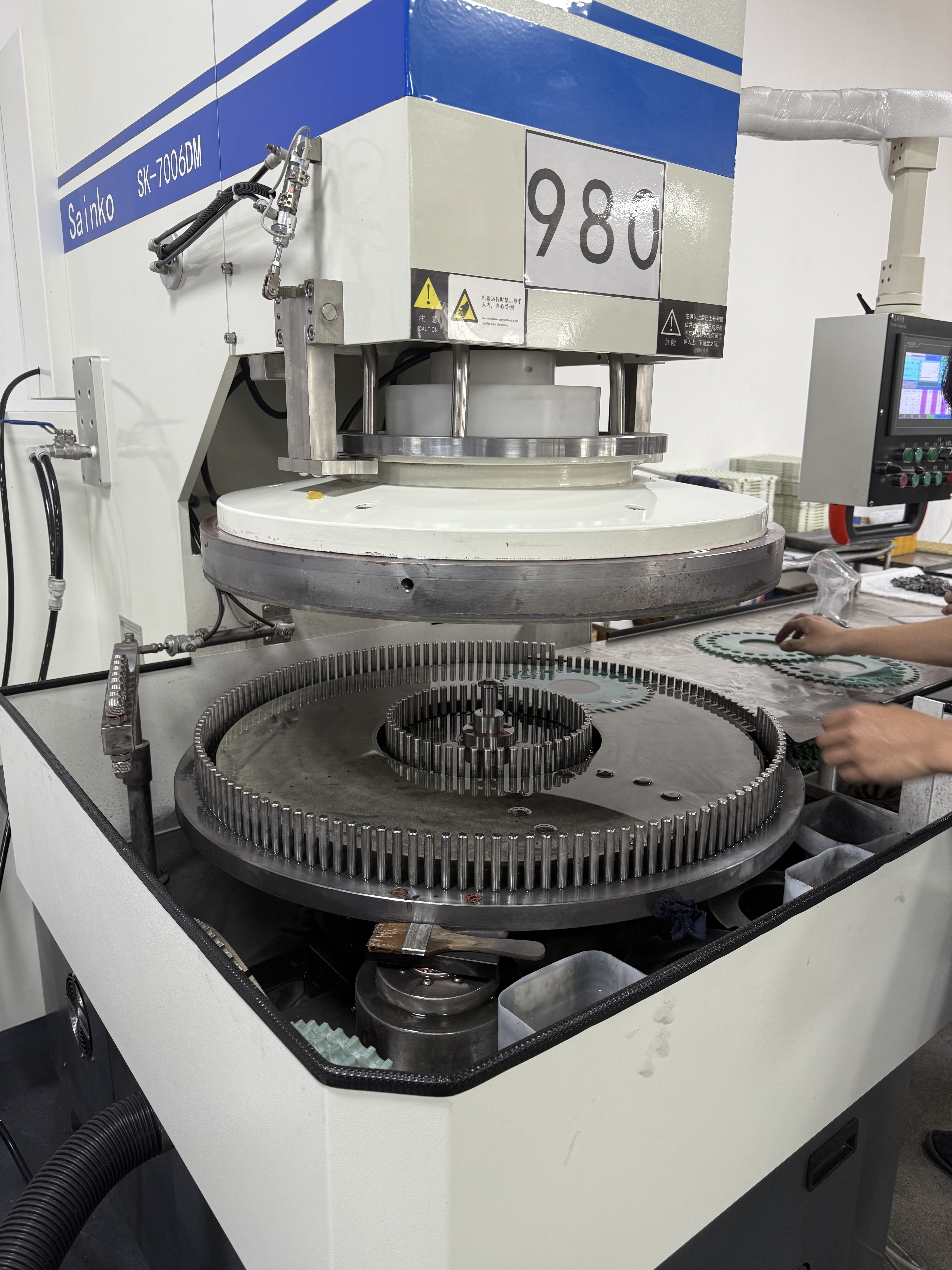 Chengdu Lian Xiang New Material CO.,LTD. factory production line