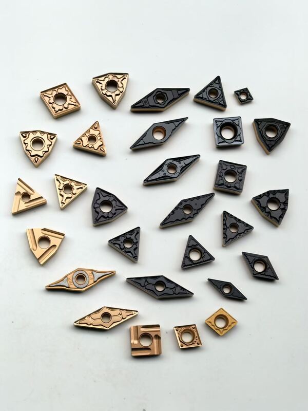 Carbide external turning inserts, suitable for machining steel, stainless steel, cast iron, etc.